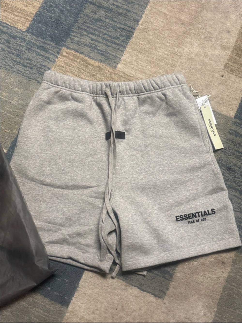 ESSENTIALS Fear of God Men’s Gray Sweat Shorts size medium